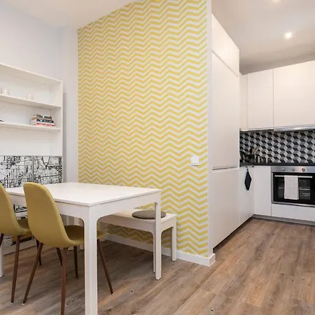 Modern 2bedroom In Estrela Apartmán *