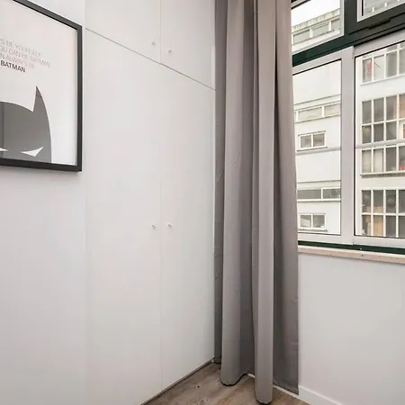 Modern 2bedroom In Estrela Lisboa