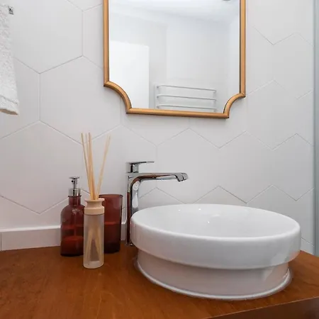 Modern 2bedroom In Estrela Lisboa
